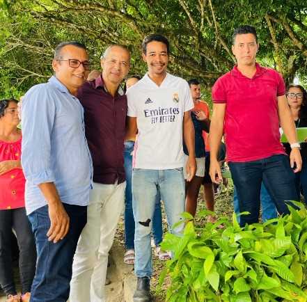 Camacã: Prefeitura chega a marca de 35 mil mudas de Cacau distribuídas para pequenos agricultores
